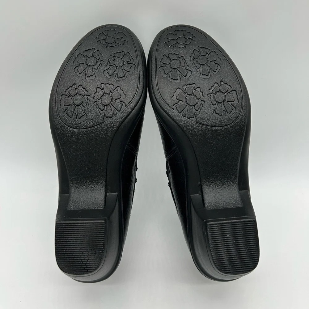 Easy Street Darcy Black Croc Comfort Wave Women’s Loafers Size 10M New With Box